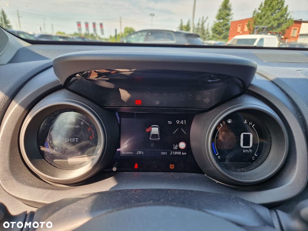 Toyota Yaris 1.5 VVT-i Comfort - 10