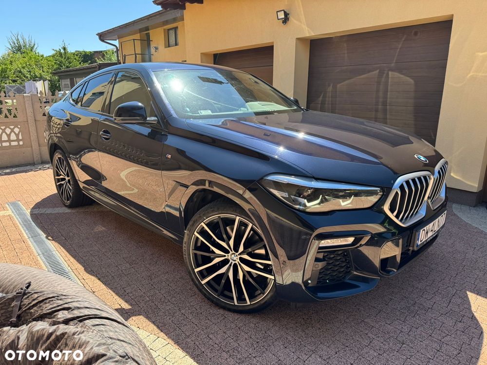 BMW X6 xDrive30d mHEV - 13