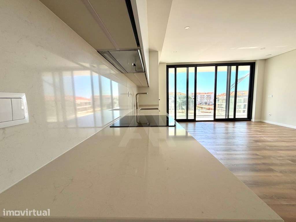 Apartamento T3 de Luxo a 200 metros da Praia da Consolação - Grande imagem: 5/27
