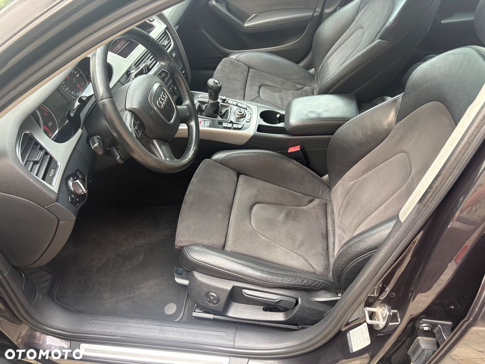 Audi A4 Avant 2.0 TDI DPF - 10