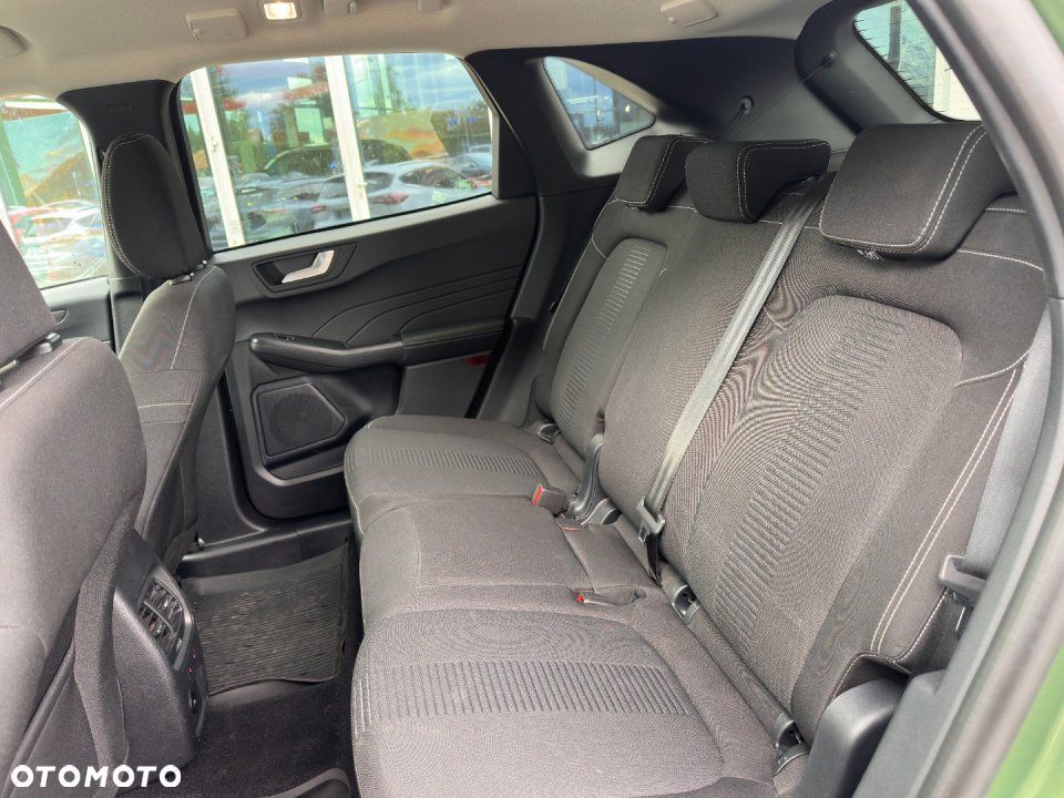 Ford Kuga - 23