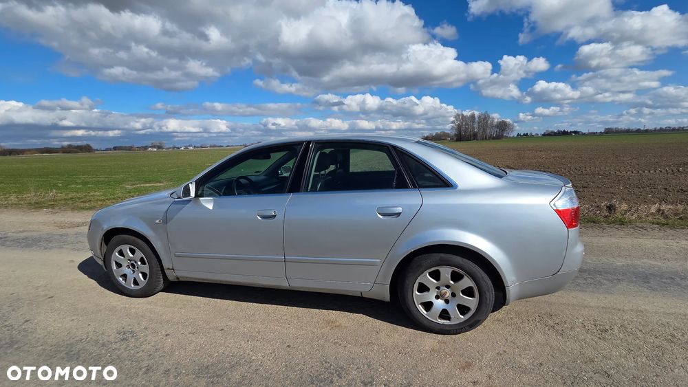 Audi A4 Avant 1.9 TDI - 4