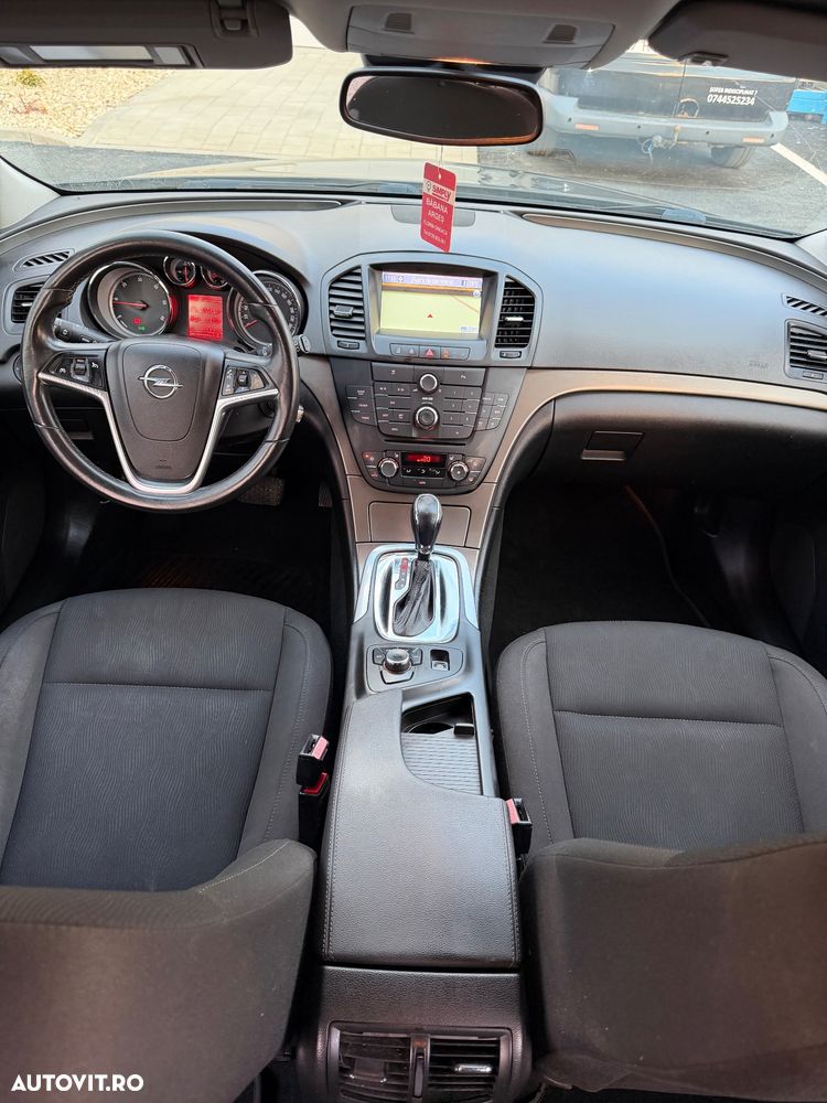 Opel Insignia 2.0 CDTI Automatik - 11