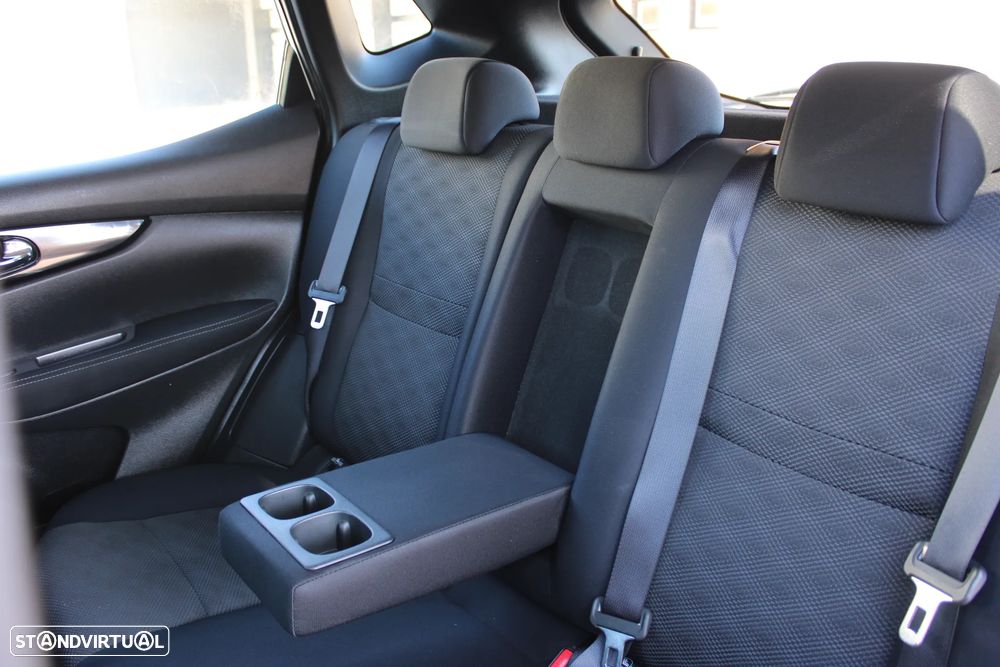 Nissan Qashqai - 34
