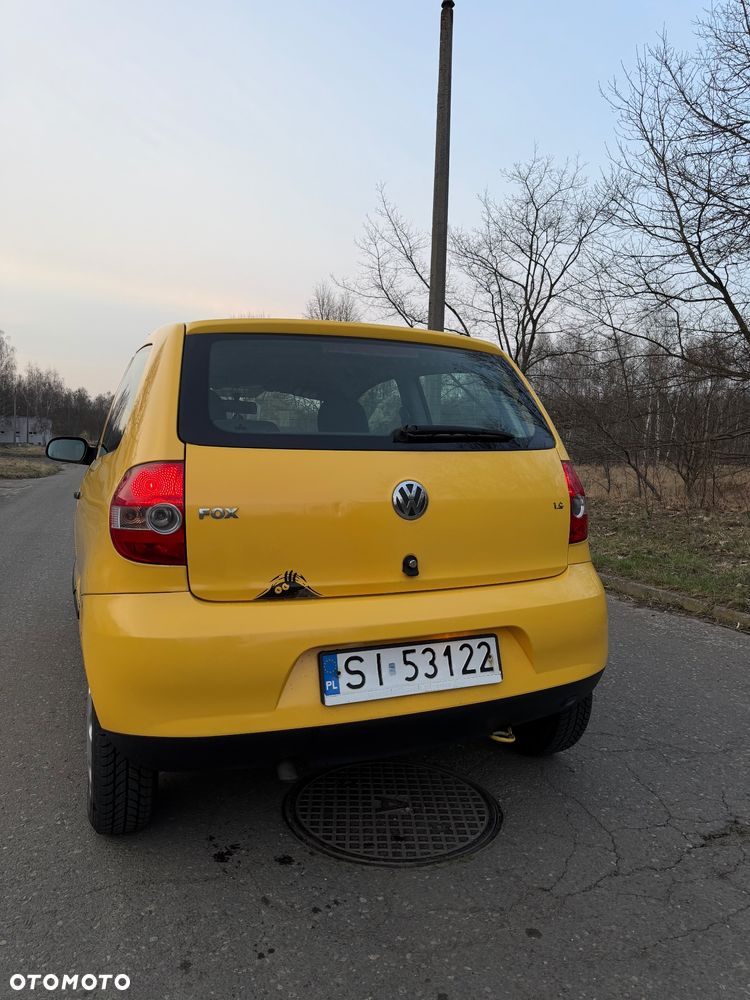 Volkswagen Fox 1.4 - 2