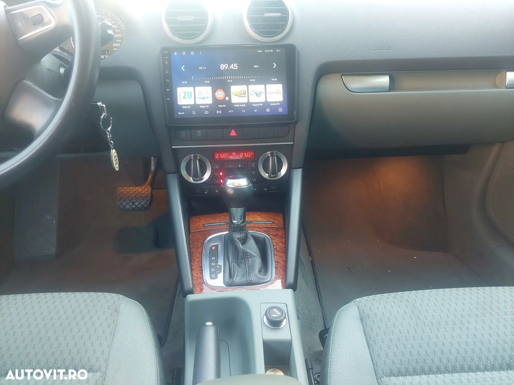 Audi A3 2.0 TDI Sportback DPF (DSG) S tronic Ambiente - 7