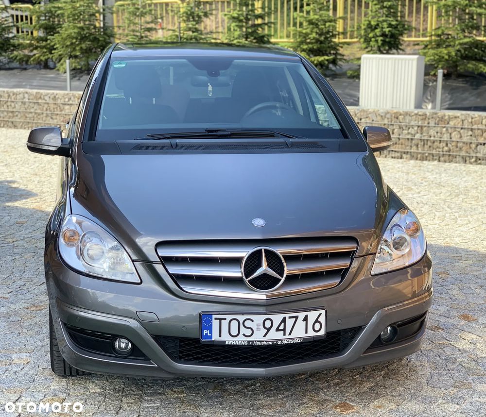 Mercedes-Benz Klasa B 180 BlueEFFICIENCY - 1