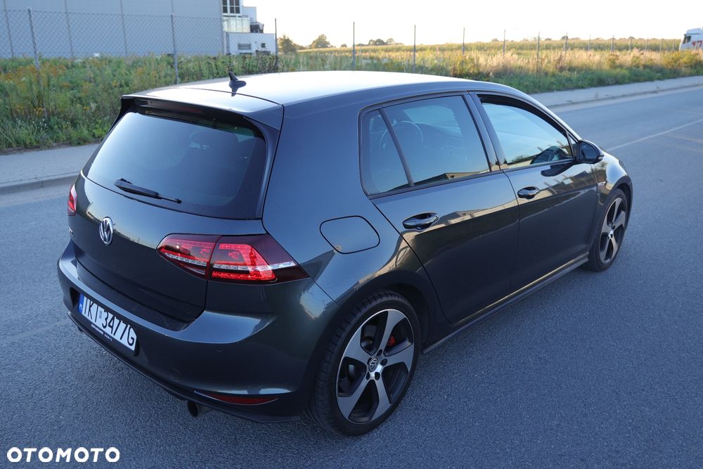 Volkswagen Golf 2.0 TSI BMT GTI Performance DSG - 6