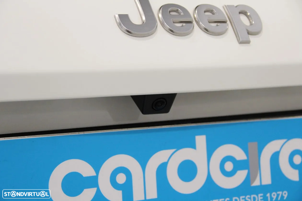 Jeep Avenger 1.2 GSE T3 Altitude - 8