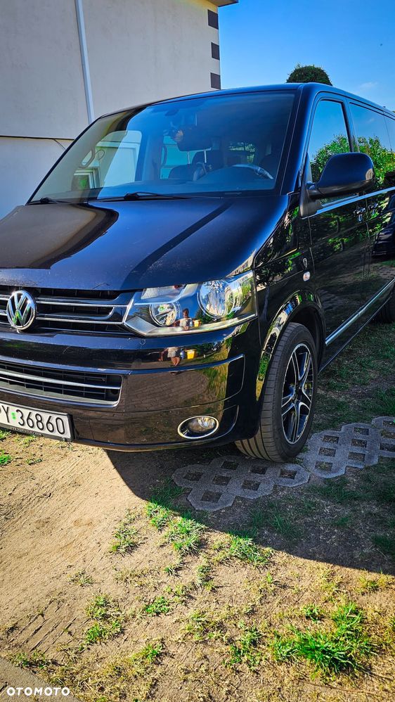 Volkswagen Multivan - 2