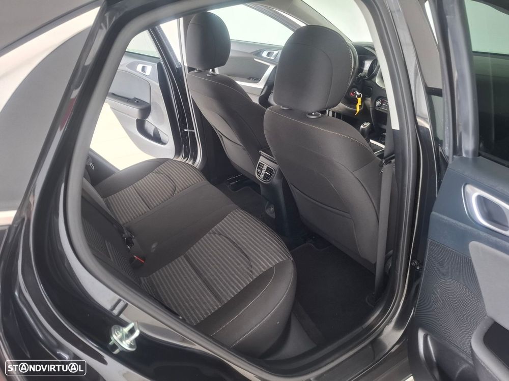 Kia XCeed 1.0 T-GDI Drive - 9