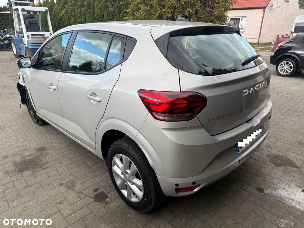 Dacia Sandero 1.0 TCe Laureate S&S - 6