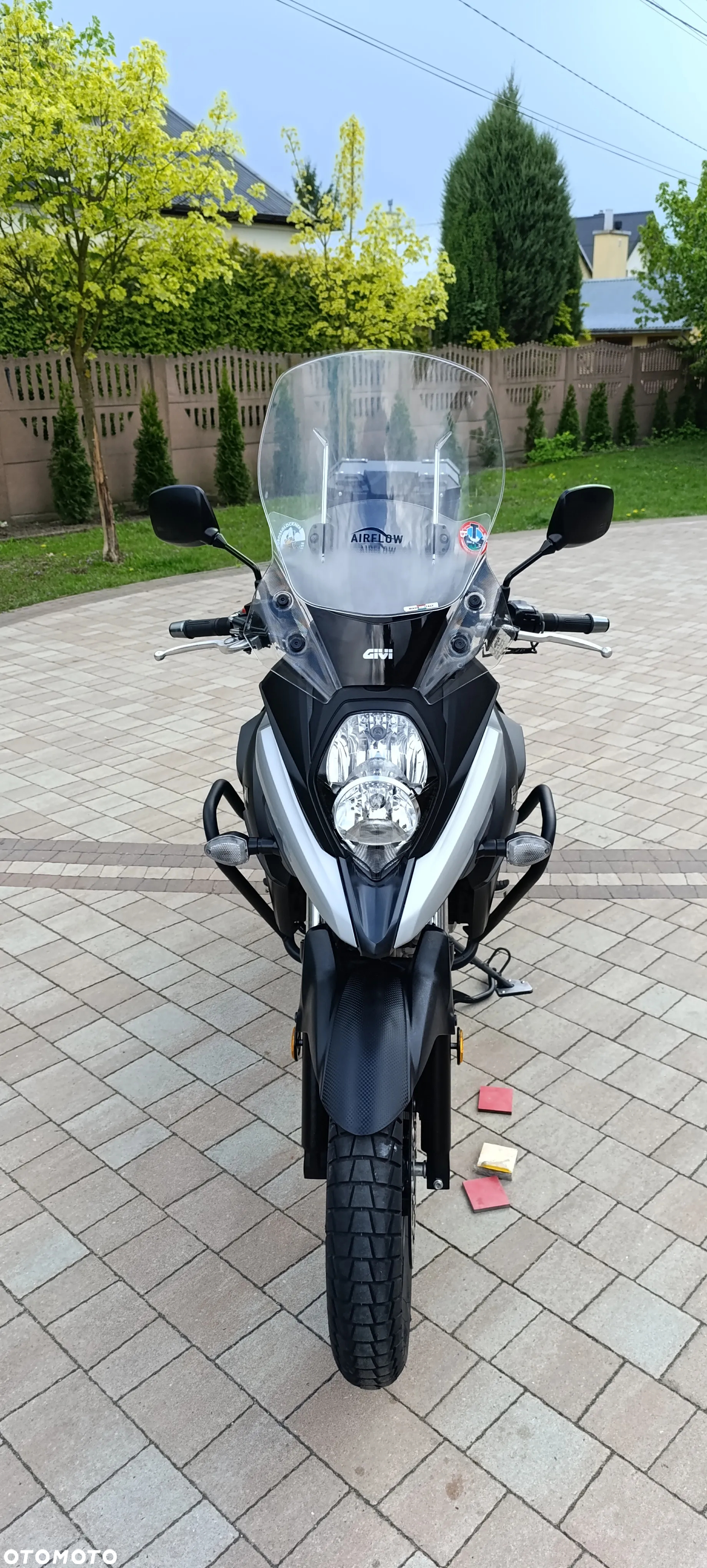 Suzuki V-STROM - 6