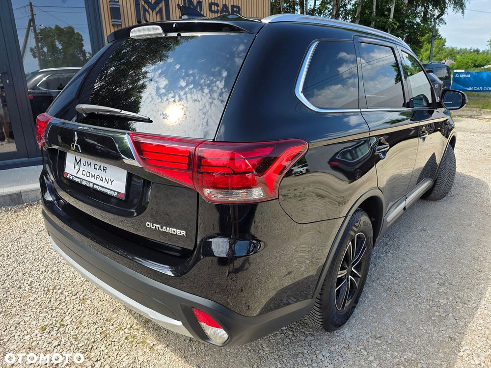 Mitsubishi Outlander - 6