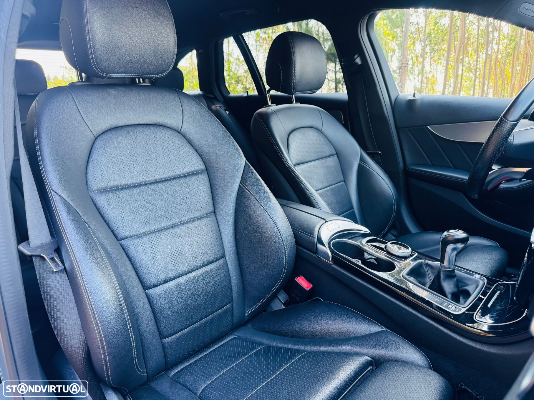 Mercedes-Benz C 220 d AMG Line - 38