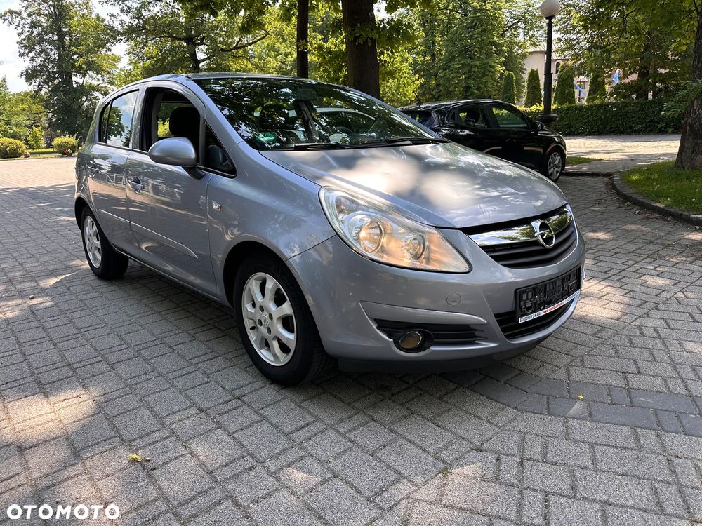 Opel Corsa 1.2 16V Color Edition - 4