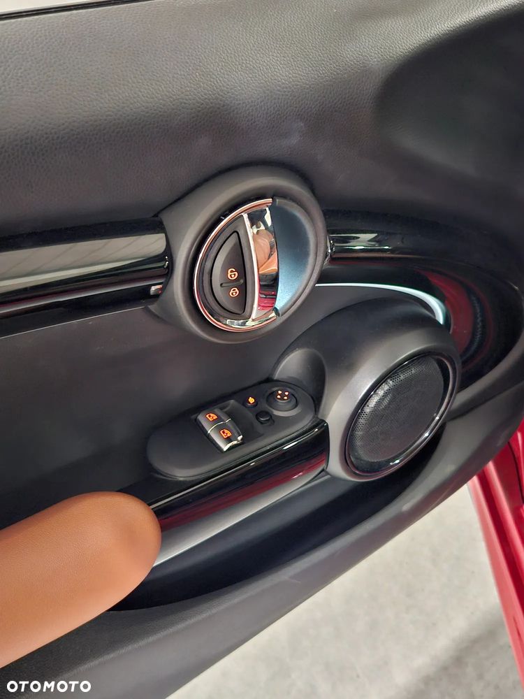 MINI John Cooper Works - 13