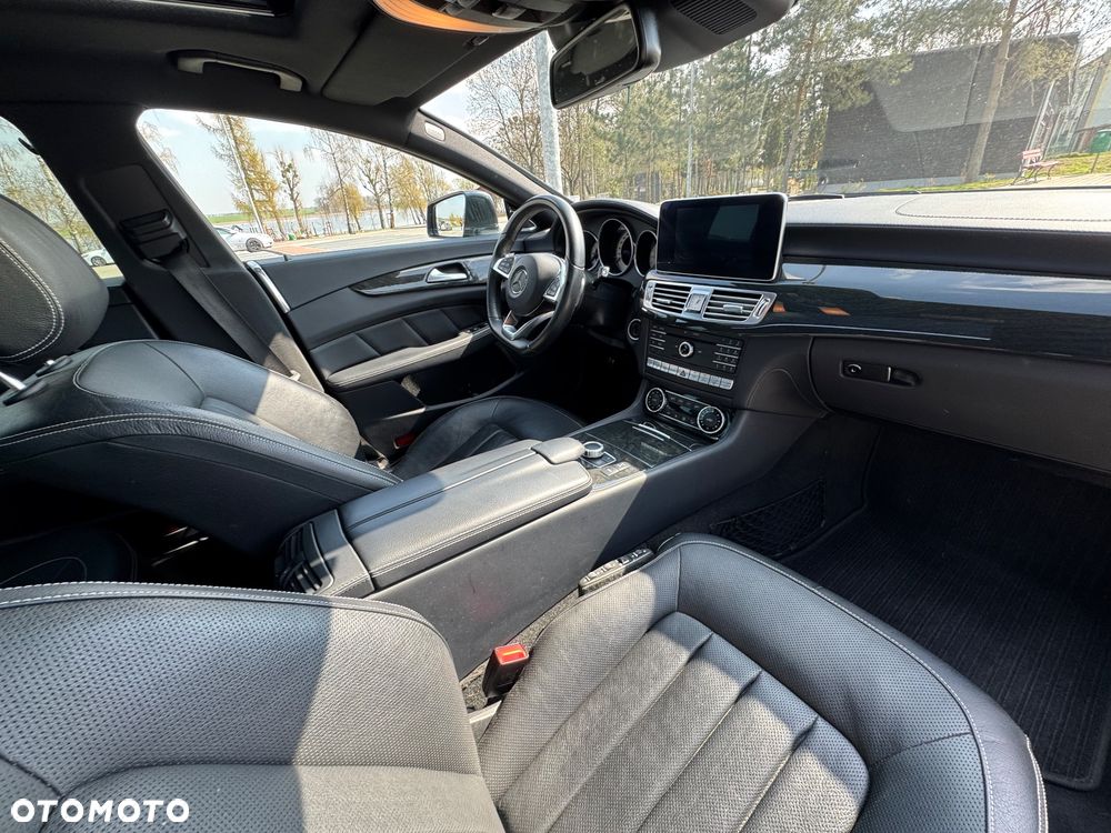 Mercedes-Benz CLS 350 d 4Matic 9G-TRONIC Final Edition - 16