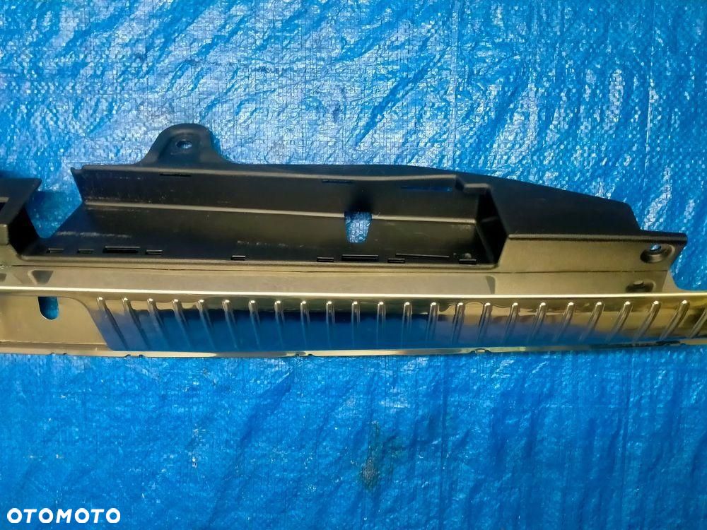 Mercedes W213 LIFT Kombi Osłona Na Pas Pasa Tył Bagażnika A2136900141 - 4
