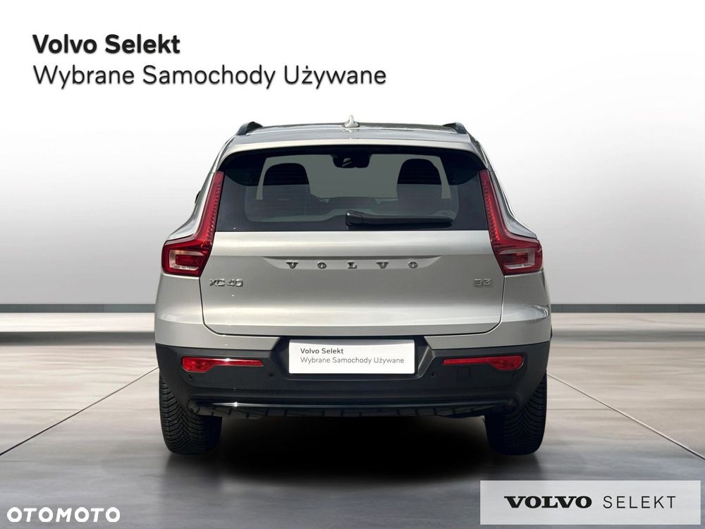 Volvo XC 40 - 5