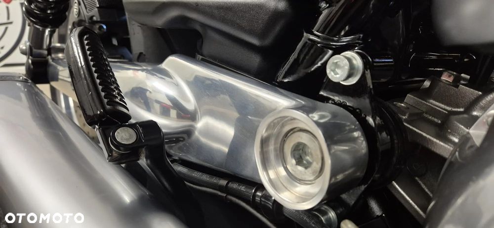 Harley-Davidson V-Rod Muscle - 40