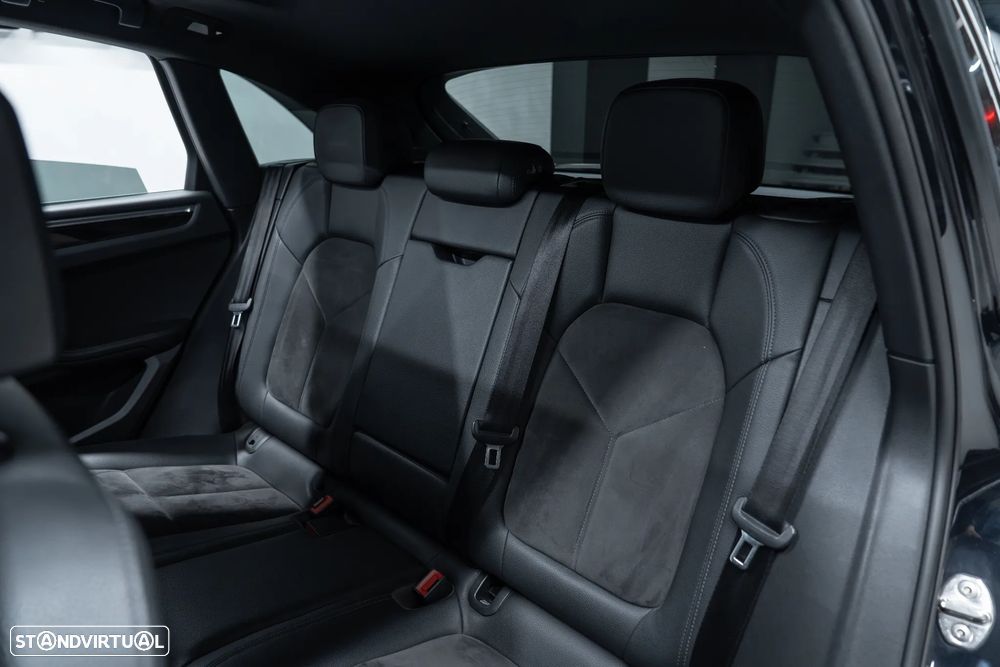 Porsche Macan S - 37