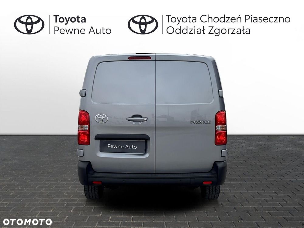Toyota PROACE - 5