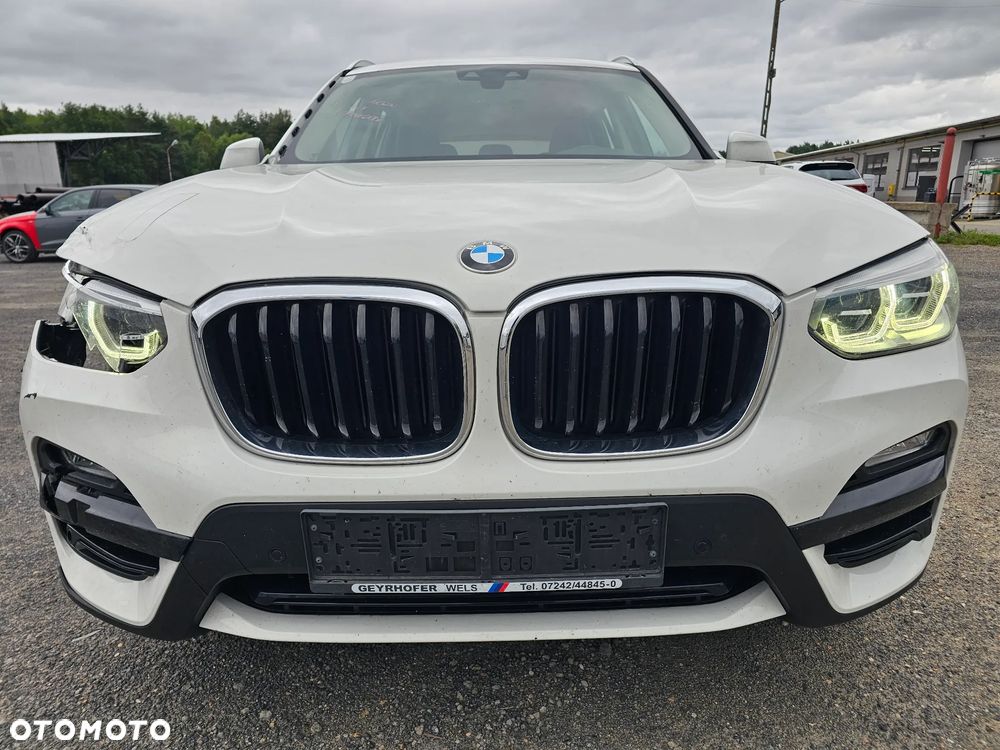 BMW X3 xDrive20d Advantage sport - 4