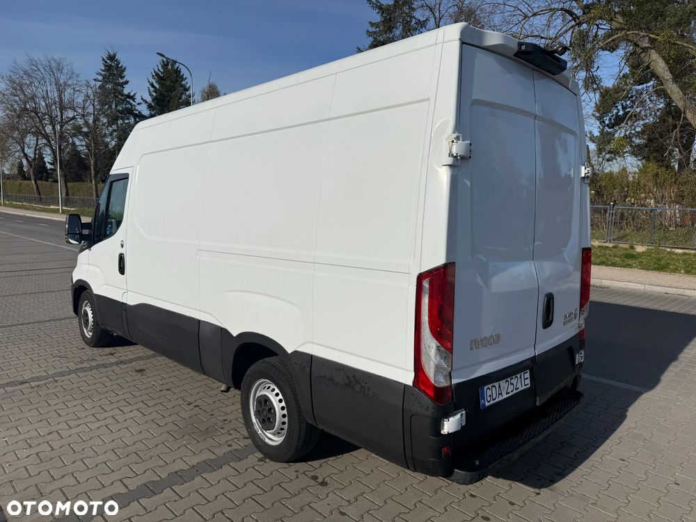 Iveco Daily 35s18 - 6