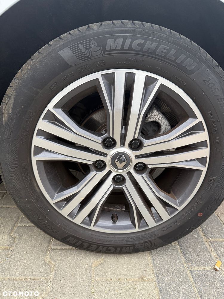 Renault Megane 1.5 Blue dCi Intens - 10