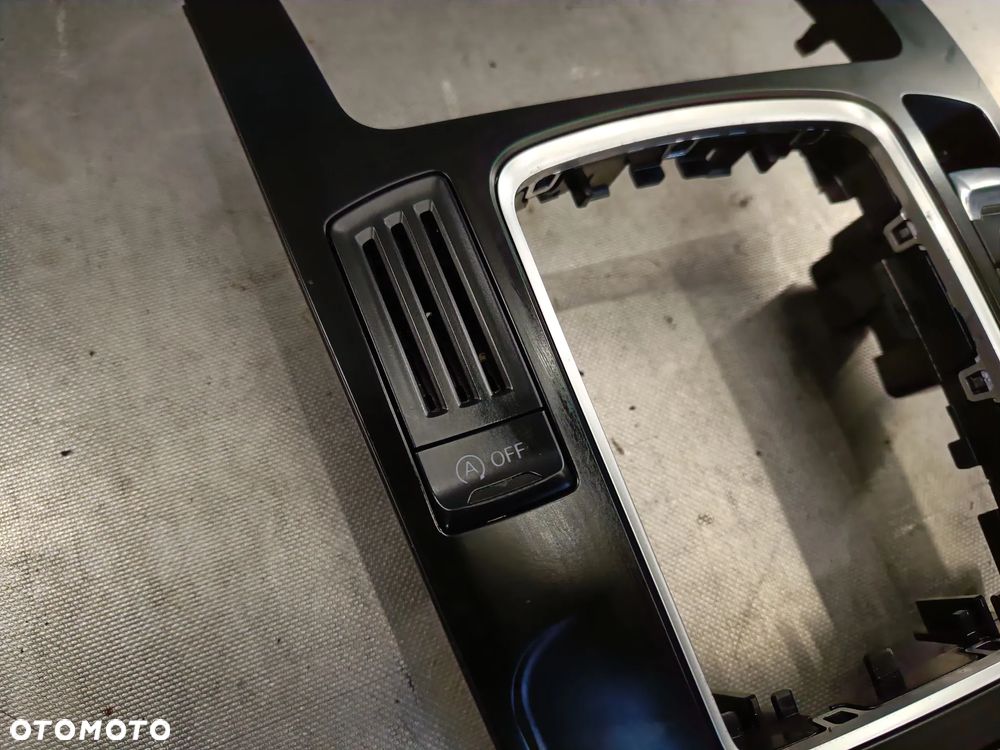 Panel środkowy Audi A4 B8 Ramka skrzyni biegów 8K0864261 - 3