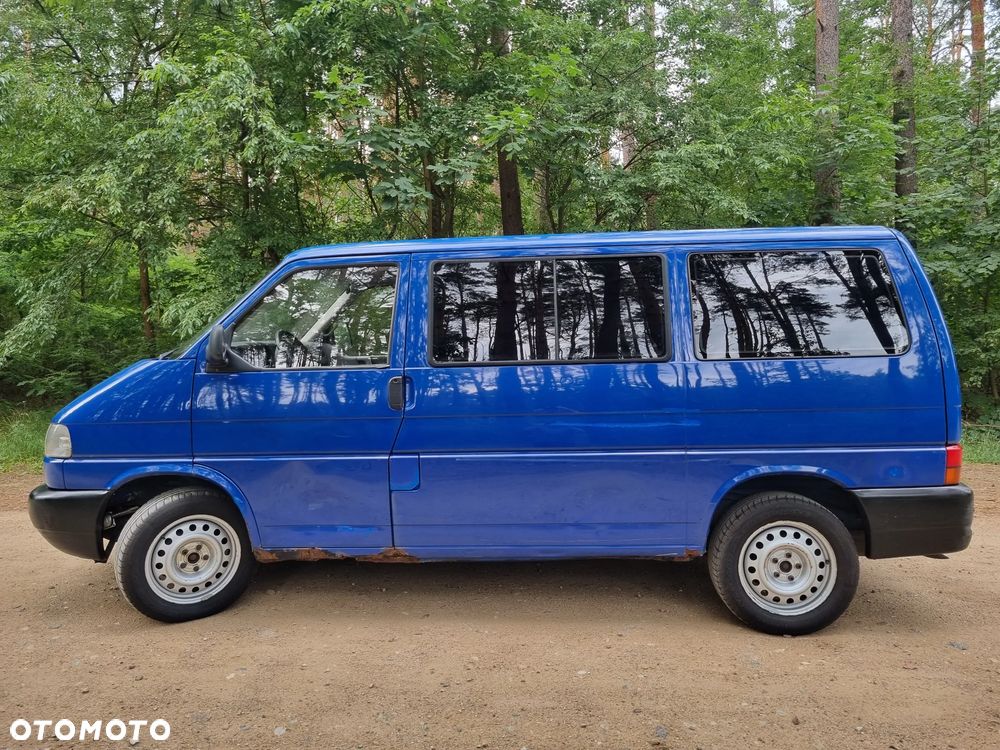 Volkswagen Multivan - 38