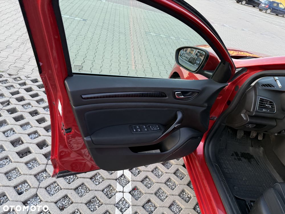 Renault Megane 1.6 SCe Zen - 16