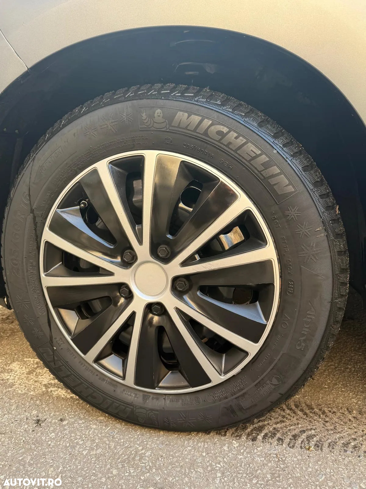 Hyundai KONA 1.0 T-GDI 2WD Premium - 31