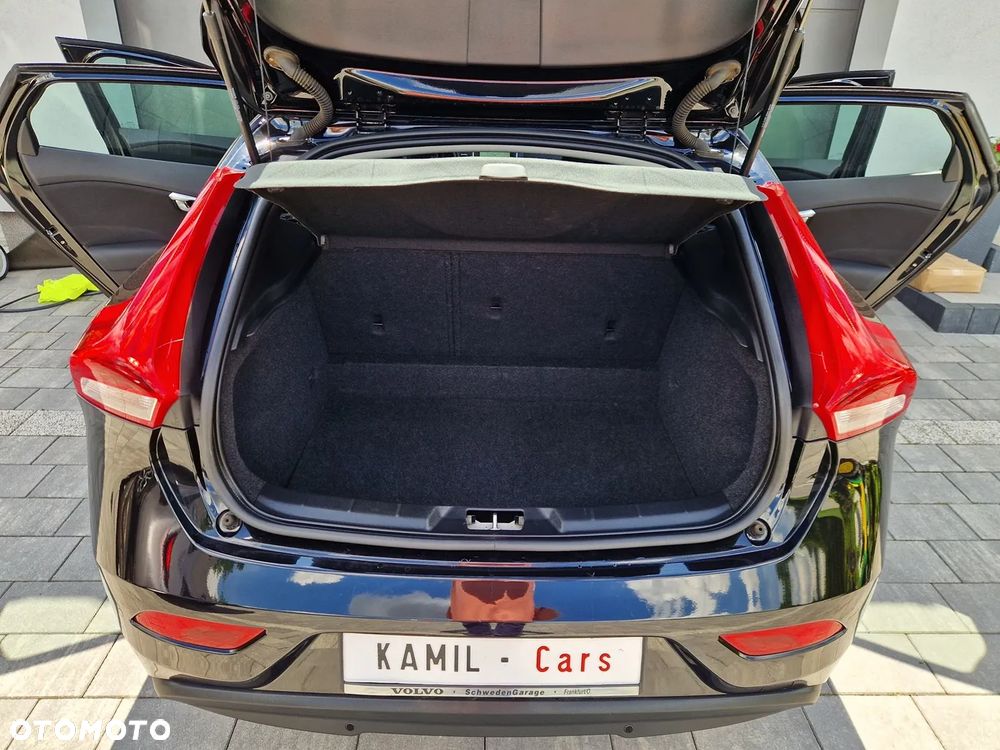Volvo V40 D2 Geartronic Momentum - 25