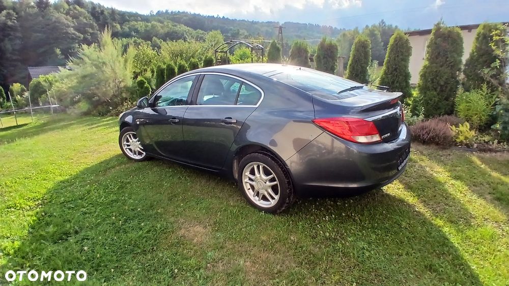 Opel Insignia 1.6 - 2