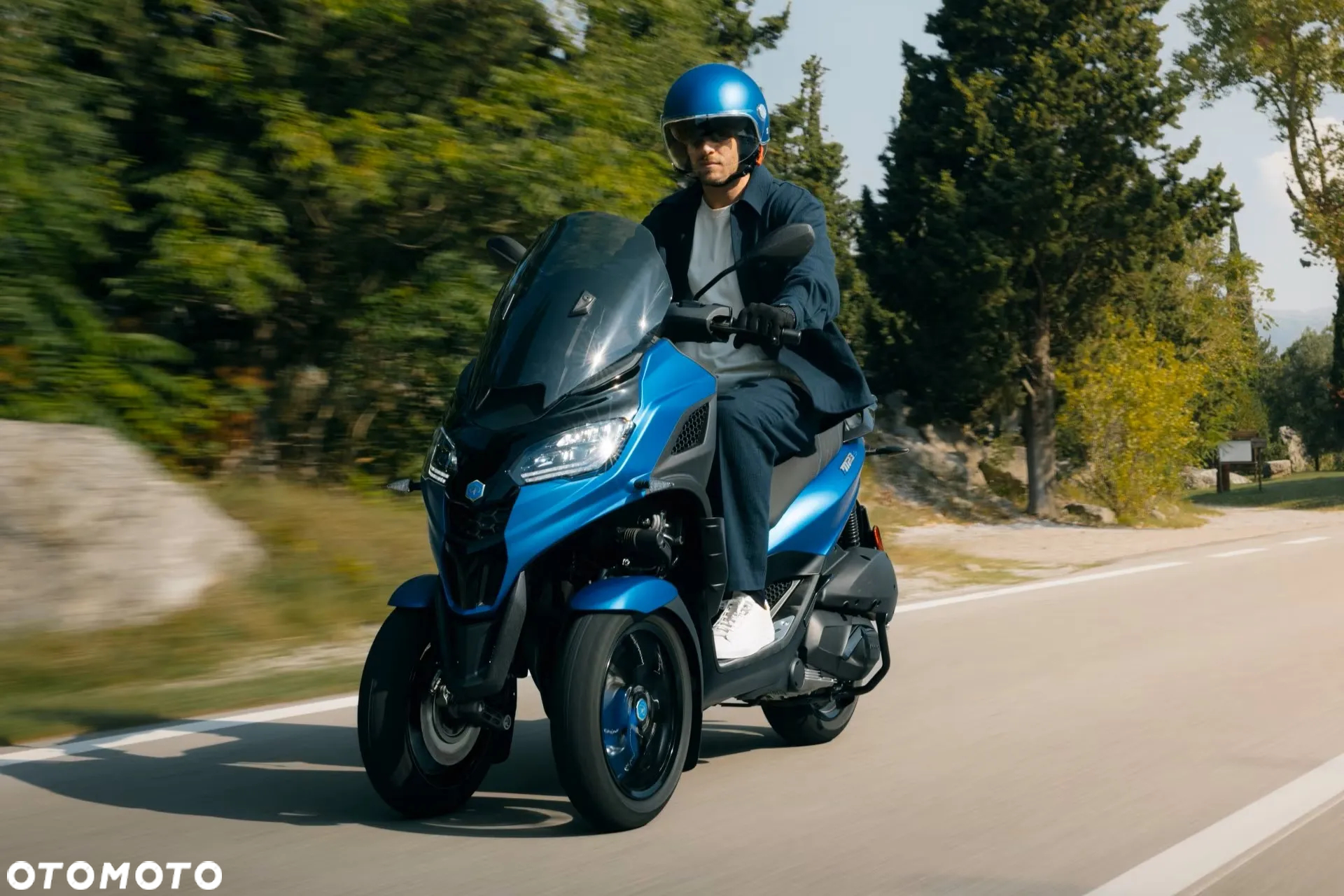 Piaggio MP-3 - 8
