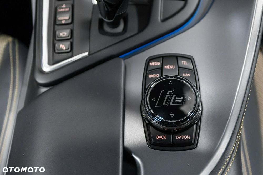 BMW i8 - 30