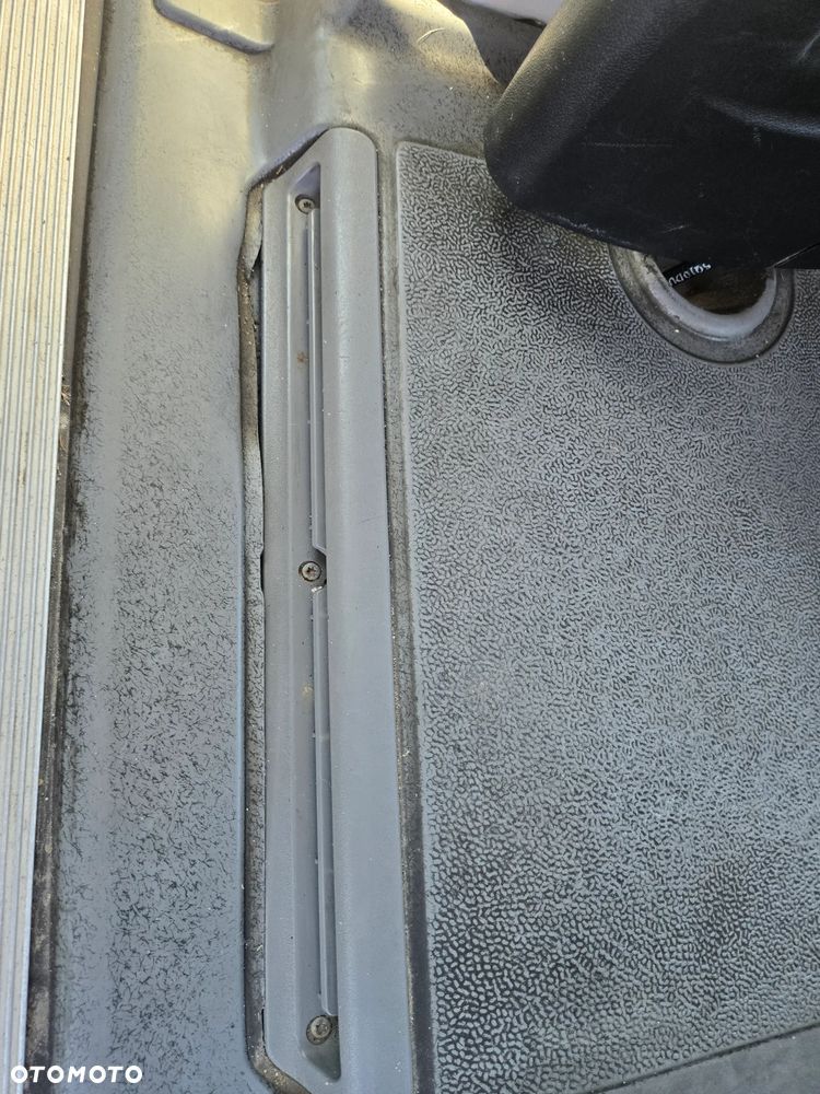 Volkswagen Crafter - 9