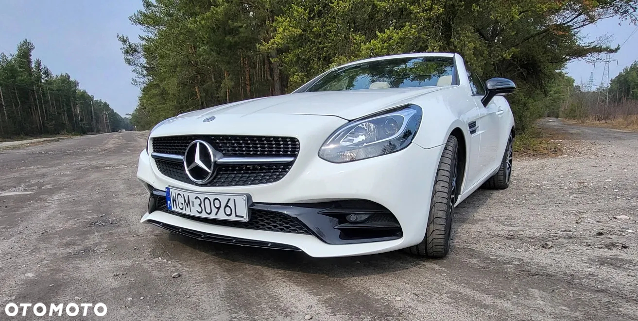 Mercedes-Benz SLC 300 9G-Tronic - 9