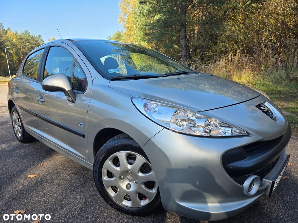 Peugeot 207 - 23