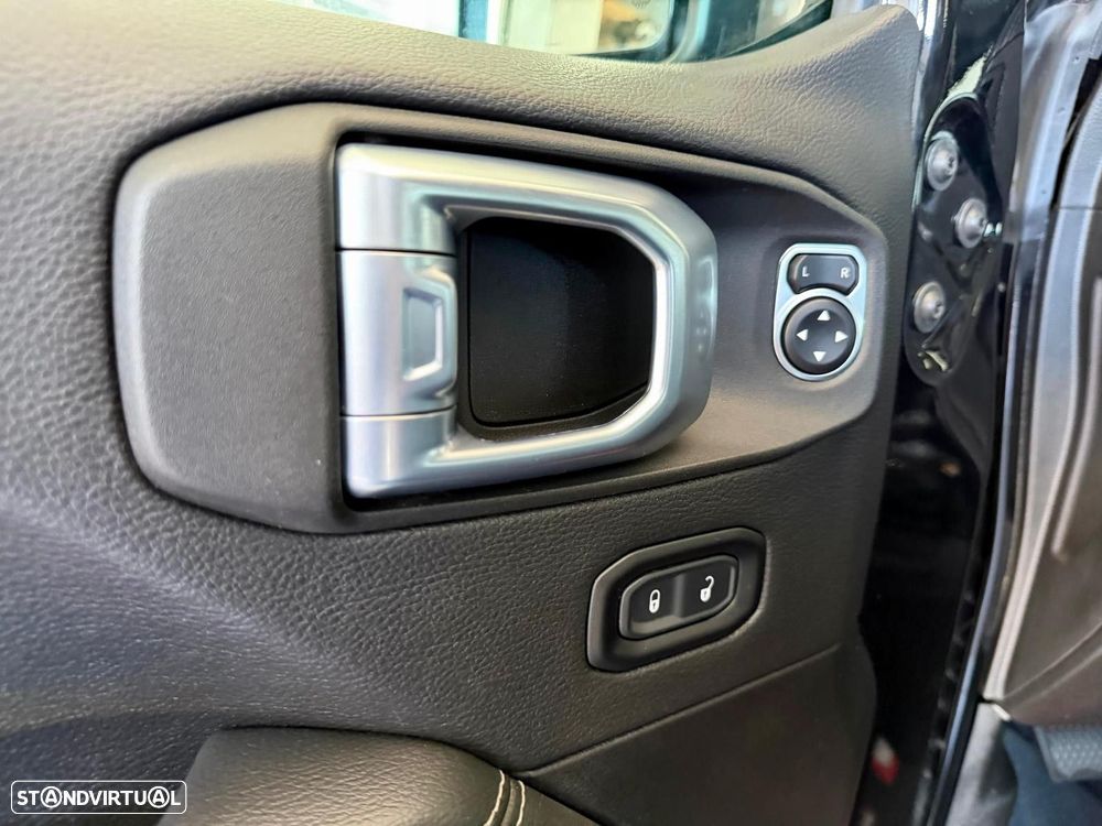 Jeep Wrangler Unlimited 2.0 TG 4xe Sahara - 19