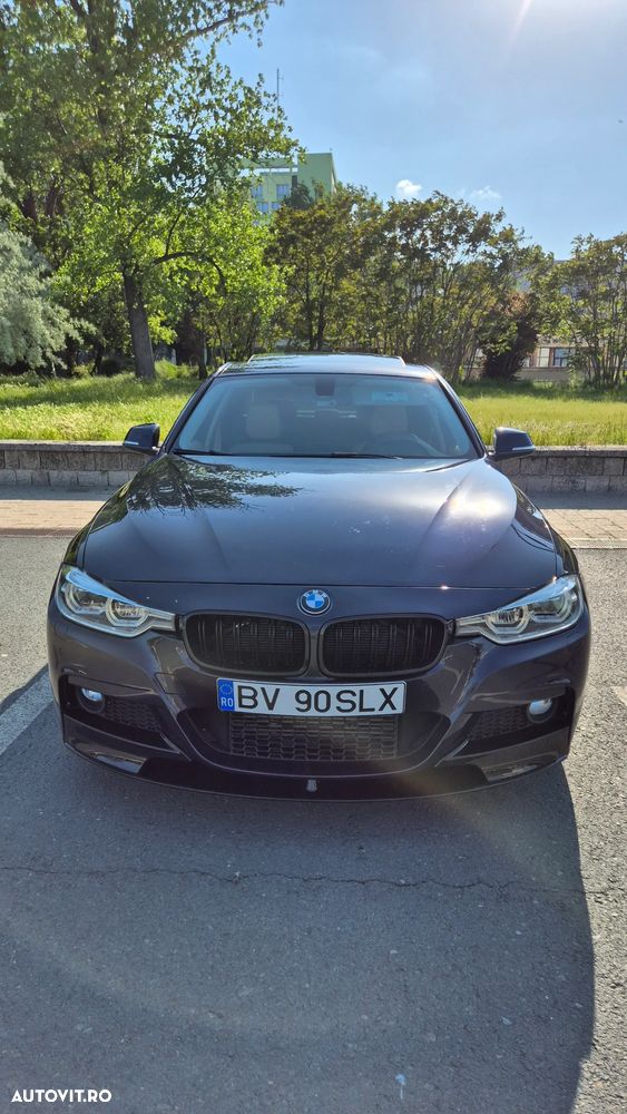 BMW Seria 3 320i xDrive AT - 2