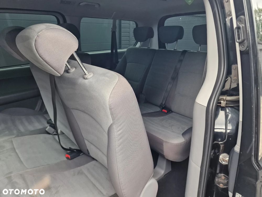 Hyundai H-1 2.5 CRDi Travel Comfort - 28