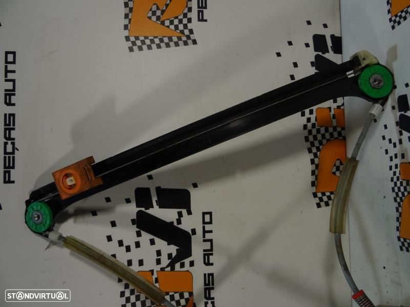Elevador De Vidro Frente Direito Audi A3 Sportback (8Pa)  E006060001b - 2