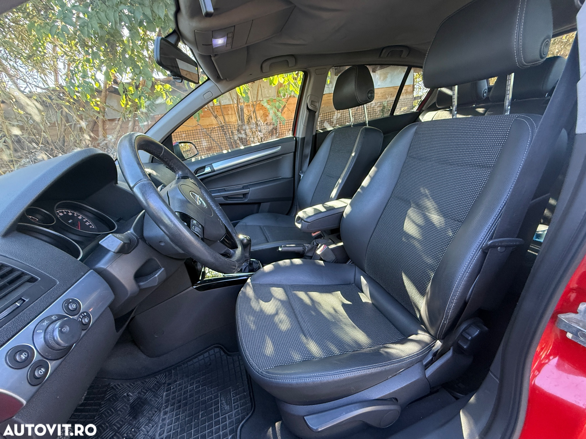 Opel Astra 1.3 CDTI Cosmo - 6