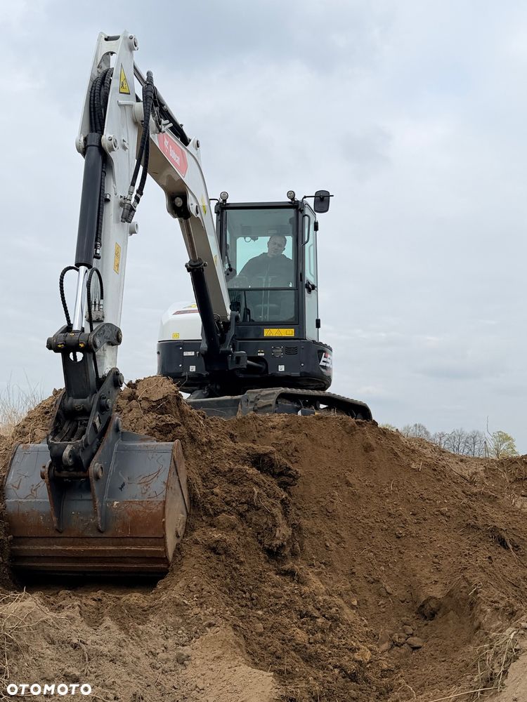 Bobcat Minikoparka Bobcat e50Z 5ton e55 e60 Cat 303.5 304  305 3xłyżki Ramię LOONG dodatkowe linie hydr wyjścia AUX1 + 2 przeciw waga MAX-dociążenie gąsienice 85% od nowości 1 właściciel z Niemiec Auto IDLEE po serwisie Widły wiertnica grabie i inne za dopłatą Szybkozłącze hydr Miller łyżka przedsiębierna Pług  Kubota Takeuchi Jcb - 36