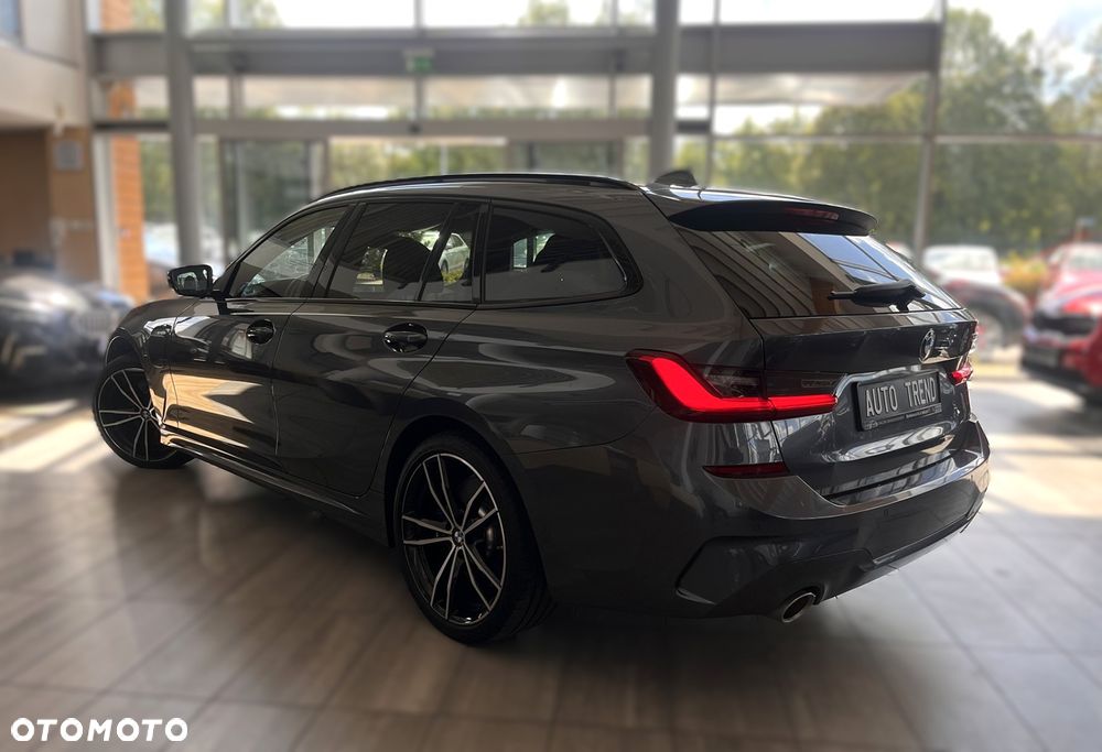 BMW Seria 3 - 4