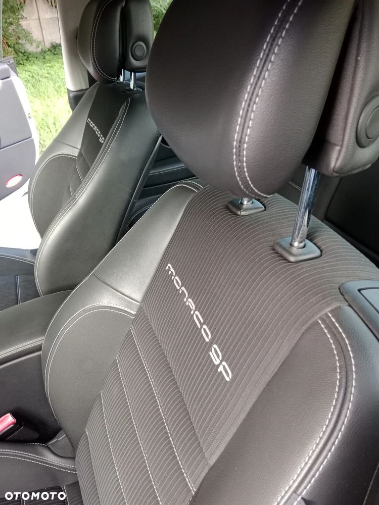 Renault Laguna 2.0 dCi Monaco GP2 - 27