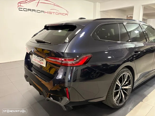 BMW i5 Touring eDrive40 Pack Desportivo M - 20